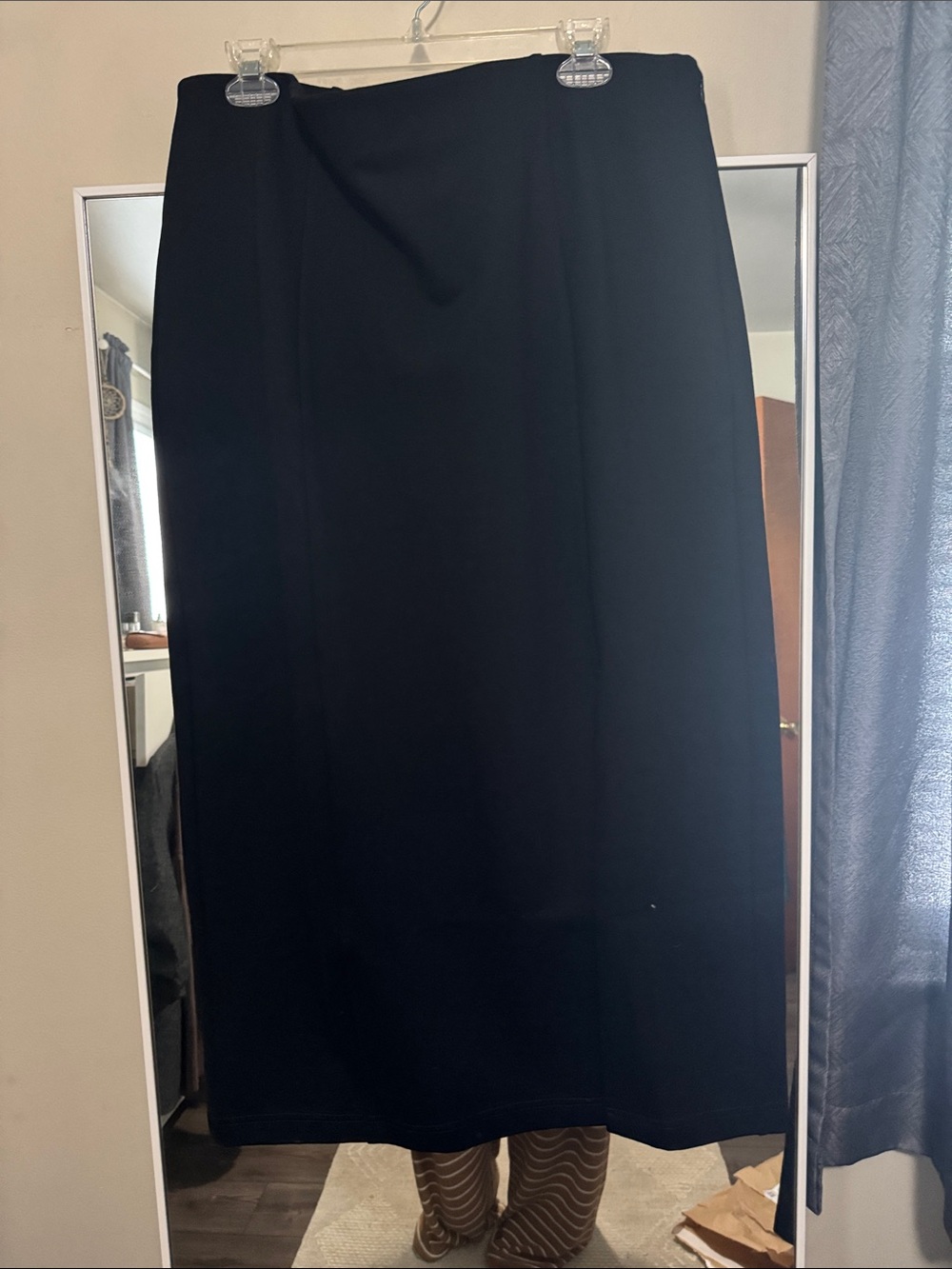 LOFT Black Midi Pencil Skirt